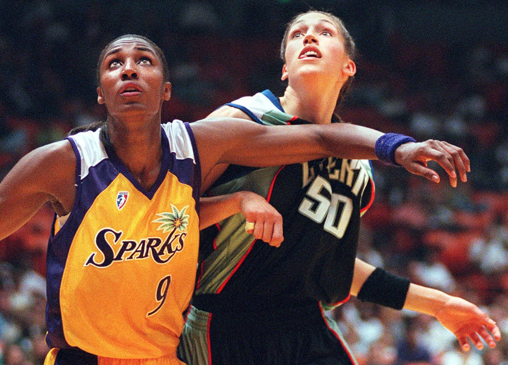 1997: WNBA